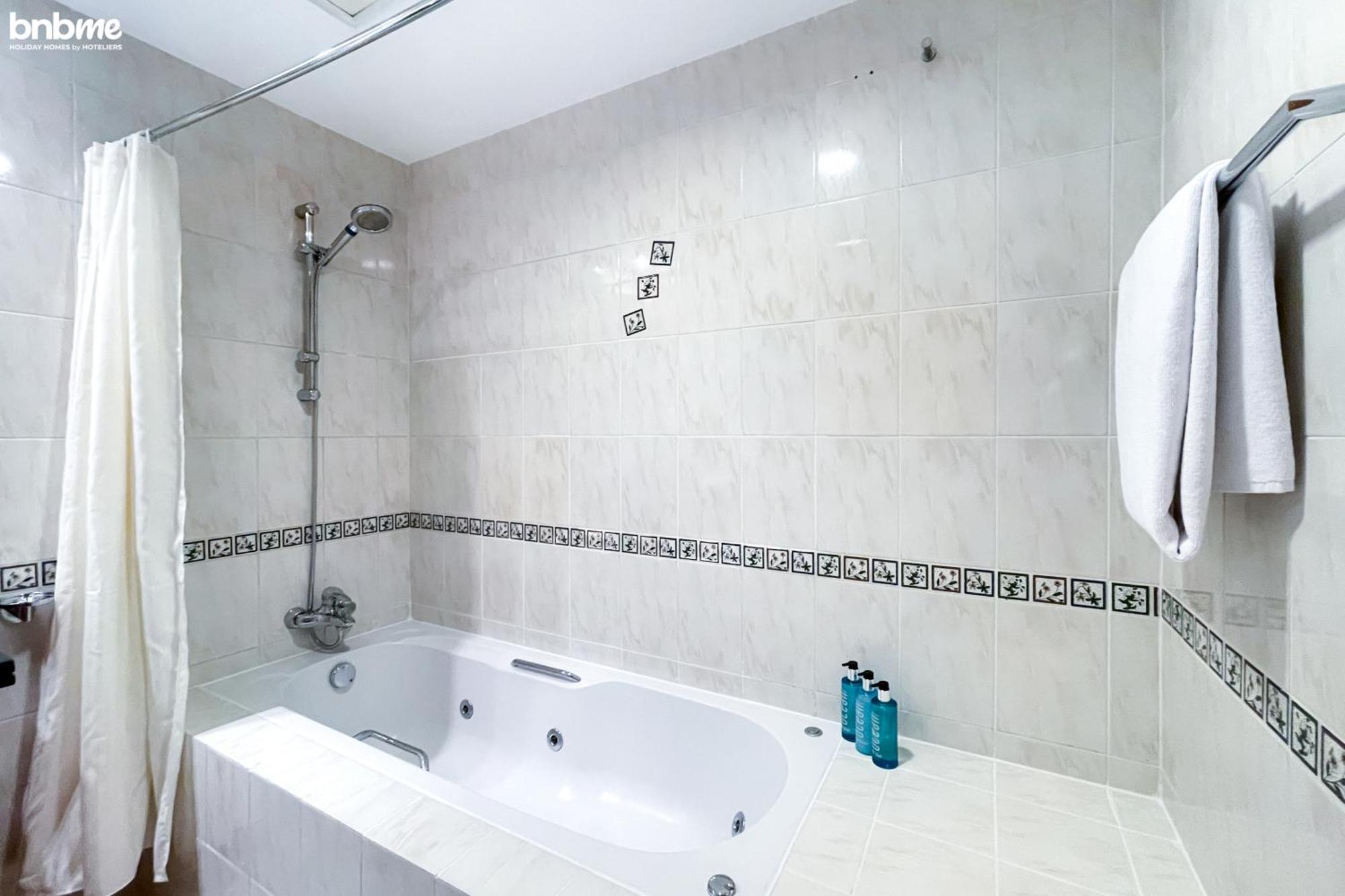 Appartement Bnbmehomes - Damac Waves Tower
